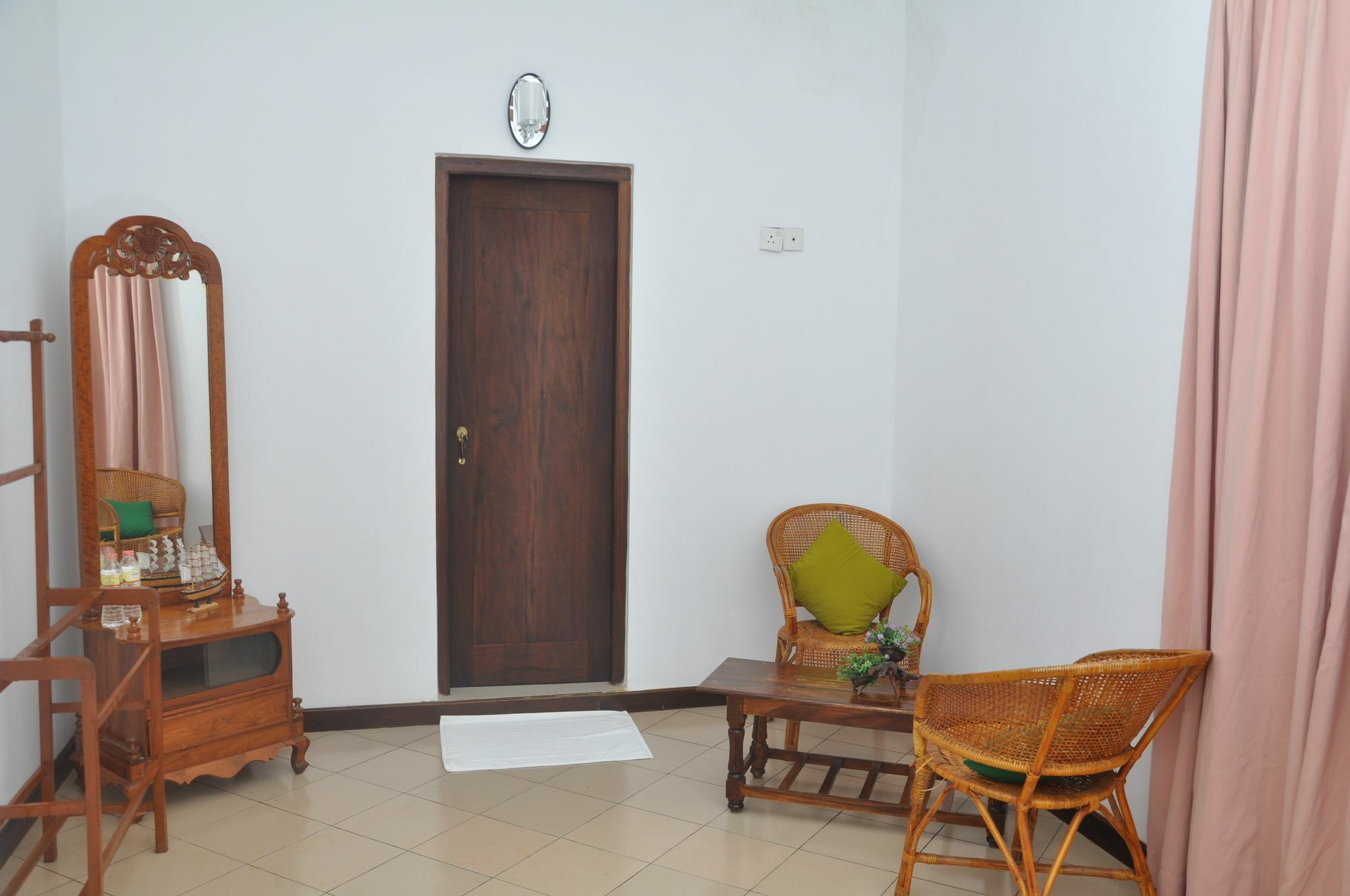 Shakuna Villa Hikkaduwa Exterior foto